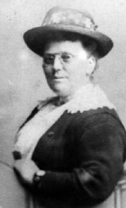 Lizzie Price b.1875