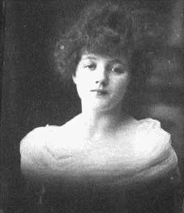 Evelyn HOLMES b.1904
