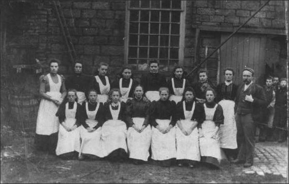 Workers at Ingersley Vale bleaching works, c.1890